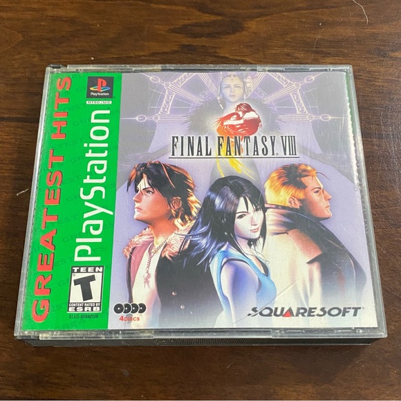 Final Fantasy VIII for PlayStation - Black - Picture 1 of 9